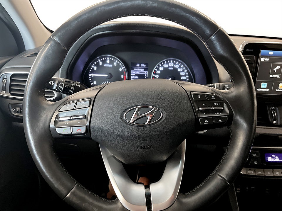 Bild på Hyundai i30 Trend Kombi 1.0 T-GDI 120hk B-KAMERA RATTVÄRME