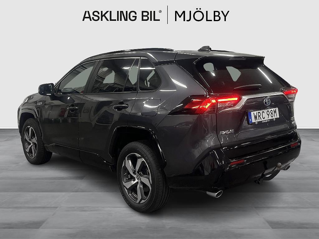 Toyota RAV4 2022 - miniatyr 3