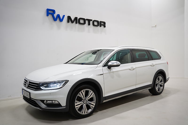 Kombi Volkswagen Passat Alltrack 1 av 25