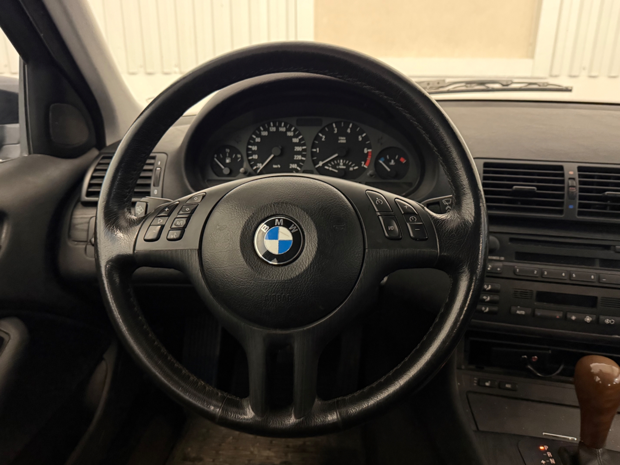 BMW 320 i Sedan 2001, bild 7/41