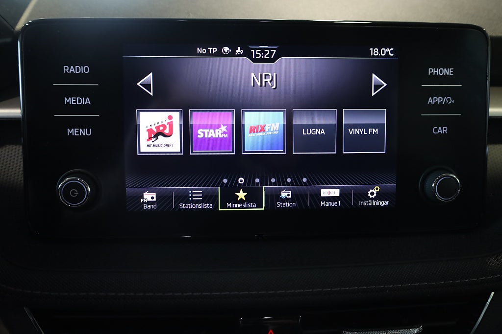 Skoda Fabia 1.0 TSI AUT Style CarPlay PDC Rattvärme Kamera 2023