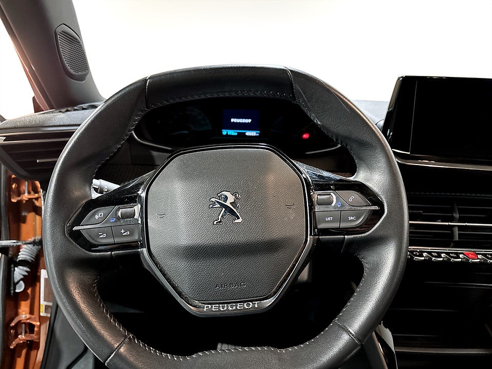 Bild på Peugeot E-2008 Active 136hk Aut - EN ÄGARE, FARTHÅLLARE