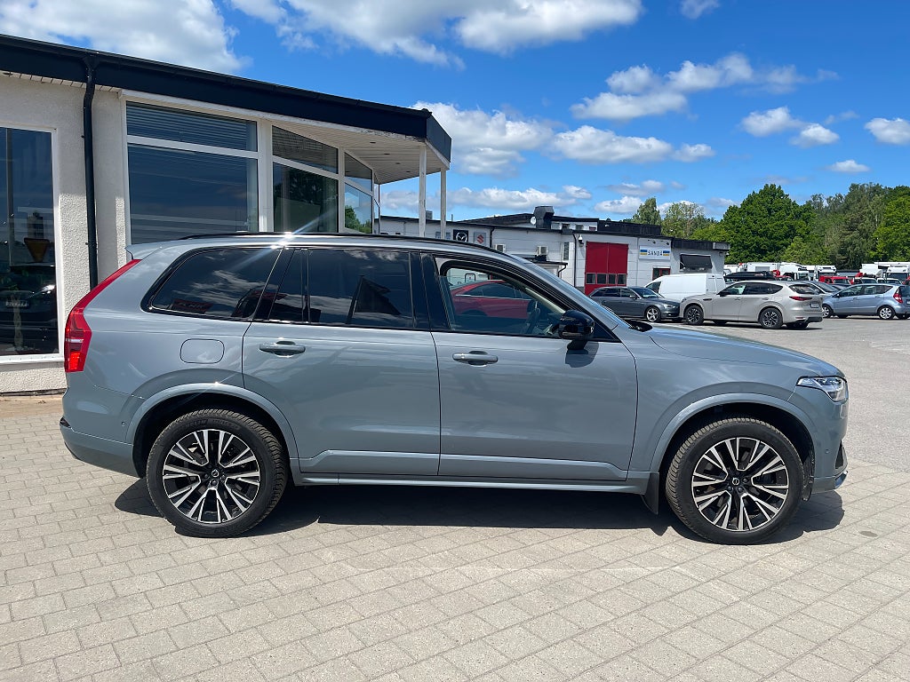 Volvo XC90 Recharge T8 AWD R-Design 7 Säten Plus Dark