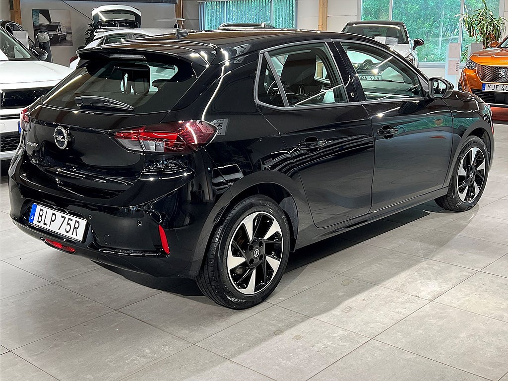 Bild på Opel Corsa-e D&T 50kWh 136hk Aut - B-KAMERA,RATTVÄRME,CARPLAY