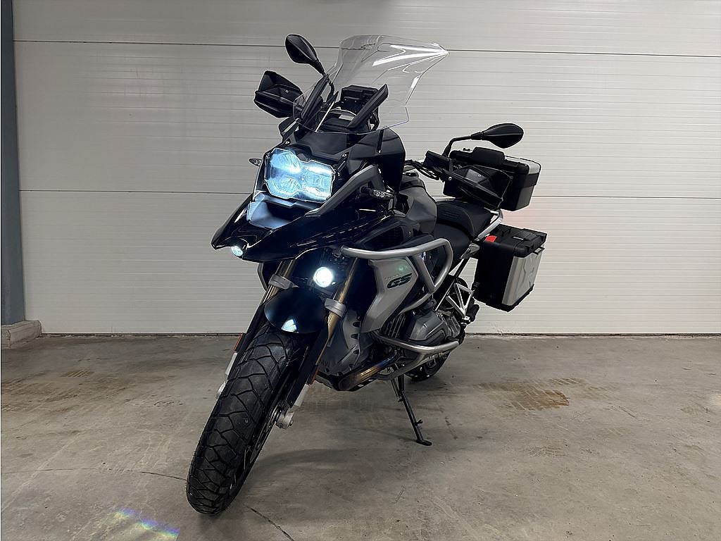 BMW 120 R 0 GS Comfort, Touring, Dynamic, Väskor, Navi, Akrapovic