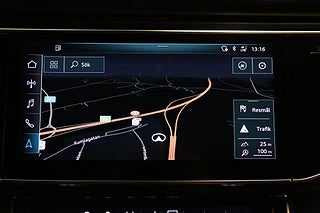SUV Audi Q8 21 av 28