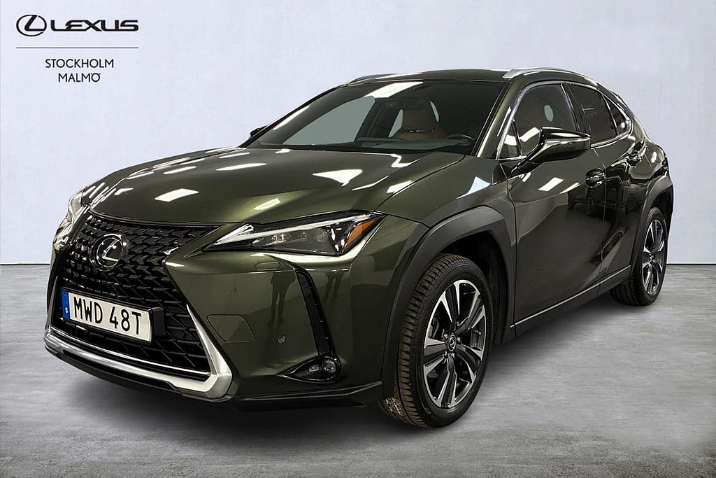 Lexus UX 250h Premiun Skinn Backkamera Rattvärme Navigation