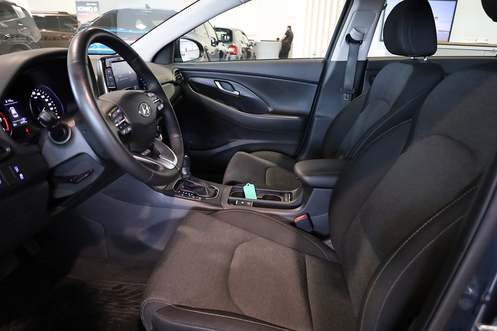 Hyundai i30 1.0 T-GDI DCT MHEV Essential Kamera Rattvärme Leasbar 2023