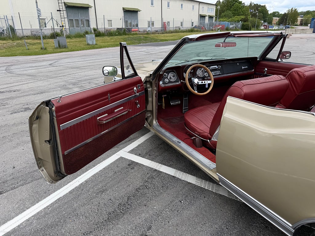 Oldsmobile Delta 88 Convertible 7.0 0kr insats 3516kr/mån