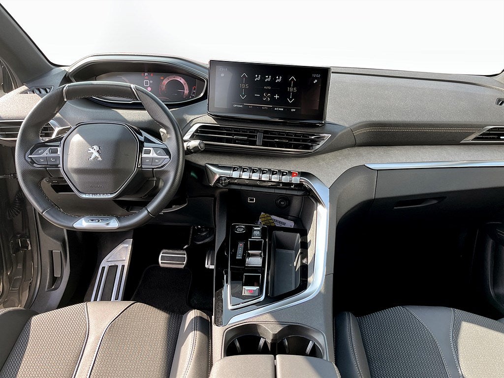 Bild på Peugeot 3008 GT Black Pack 1.2 PT 130hk Aut - B-KAMERA, CARPLAY