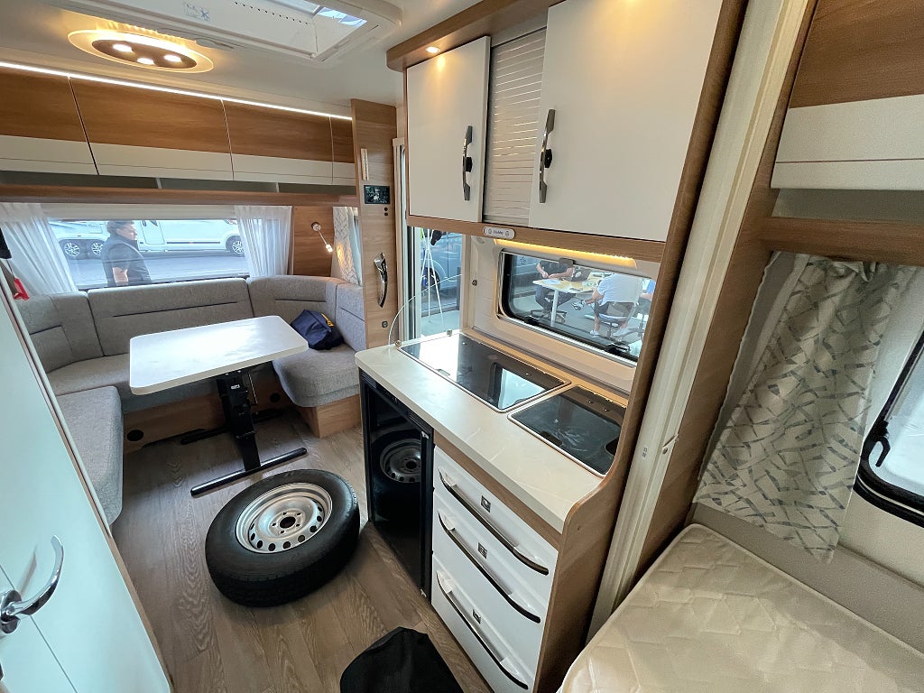 Hobby 460 LU De Luxe / Köp nu – hämta till våren! - Hobby