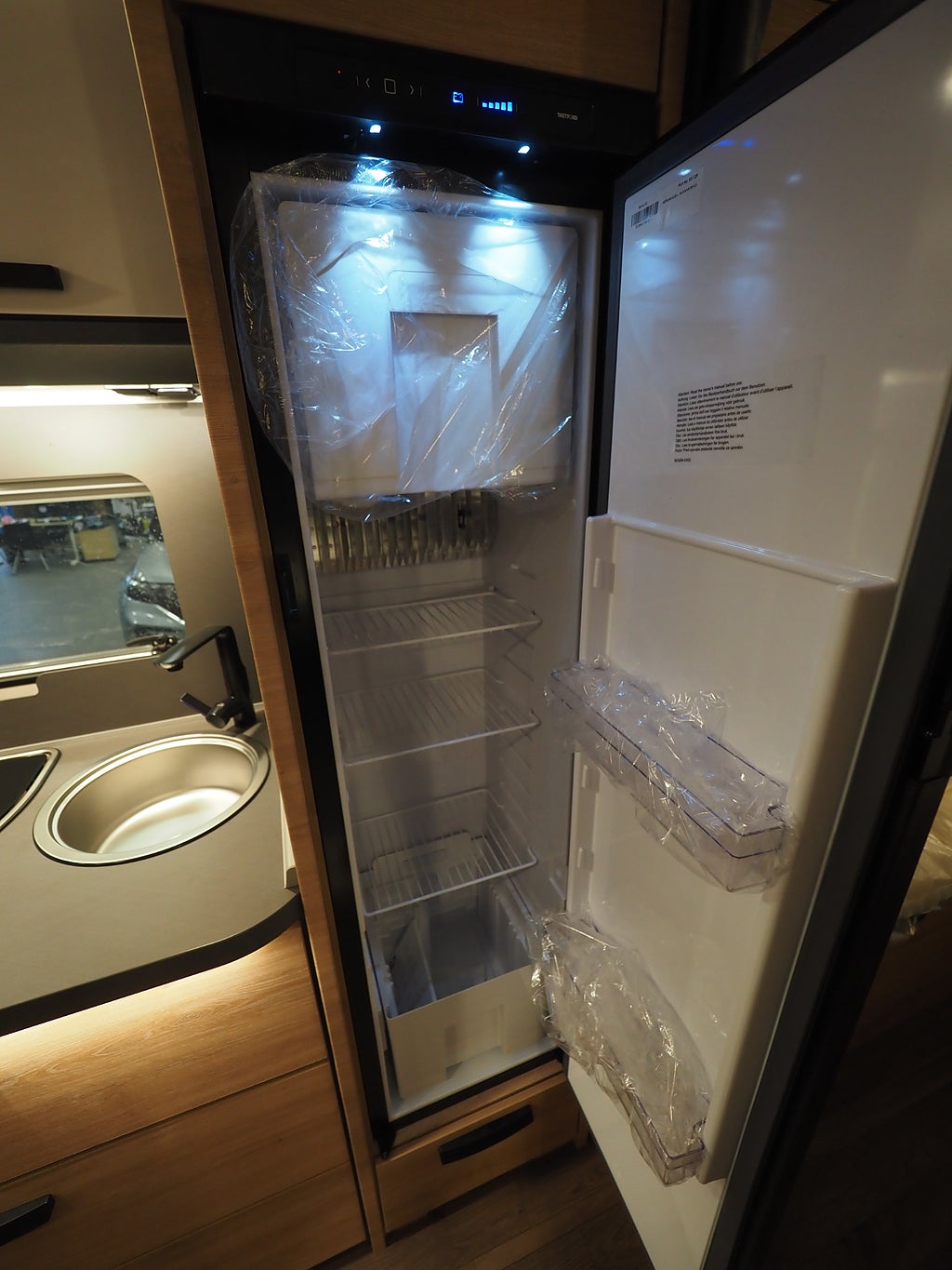 Knaus L!ve Ti Platinum Selection 650 MEG AUT I Markis I 3500kg