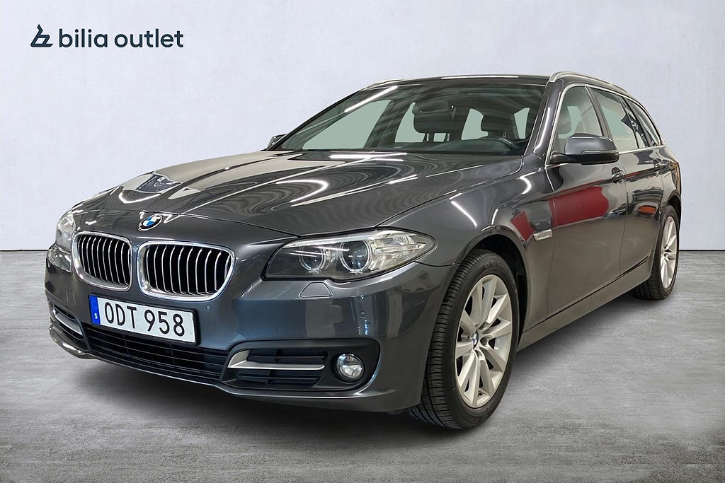 BMW 520 d xDrive Touring Dragkrok Helskinn M-sport Ratt 