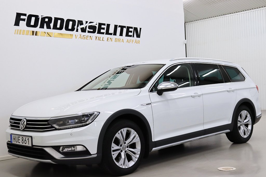 Volkswagen Passat Alltrack 2.0 TDI 4M Värmare CarPlay Drag 190hk