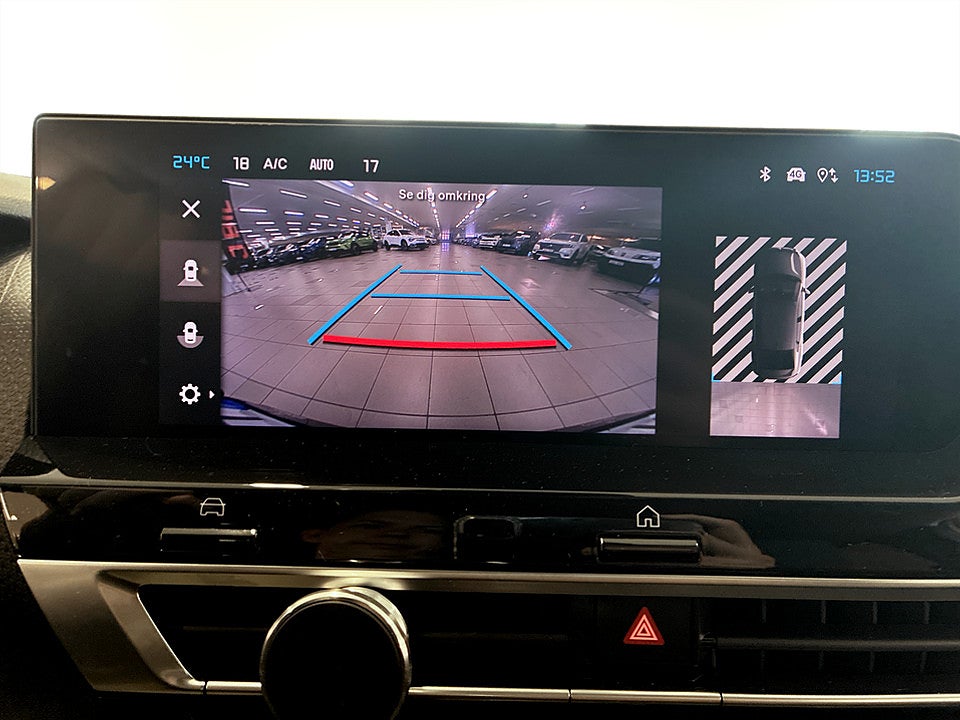Bild på Citroën C4-X Shine 1.2 PT 130hk Aut B-KAMERA CARPLAY
