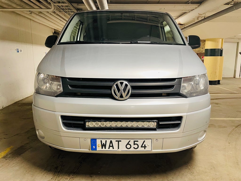 Volkswagen Transporter 2015 - miniatyr 8