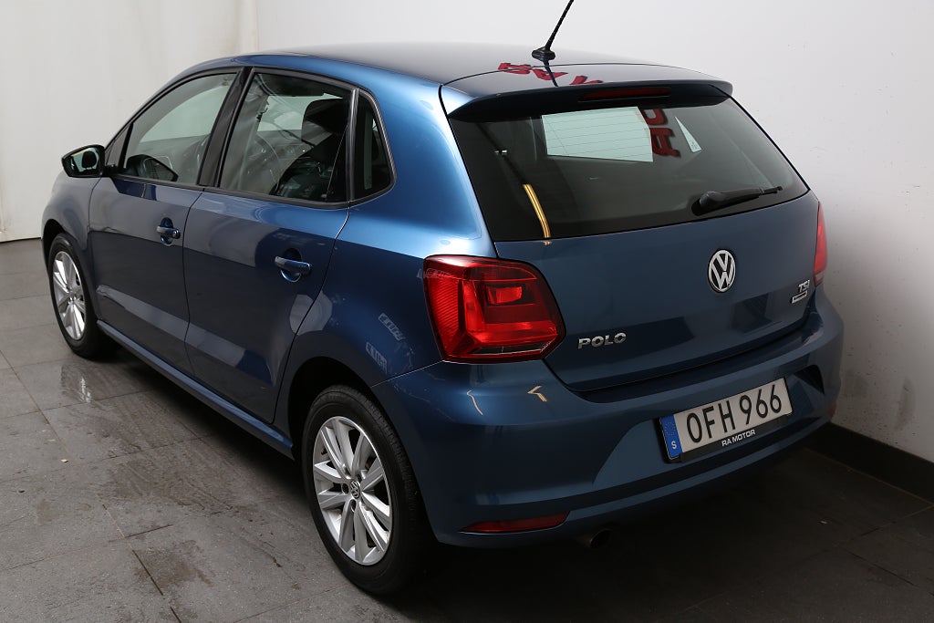 Volkswagen Polo 1,2 TSI 90hk Base 5D Bluetooth 2017