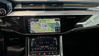 Sedan Audi S8 13 av 18