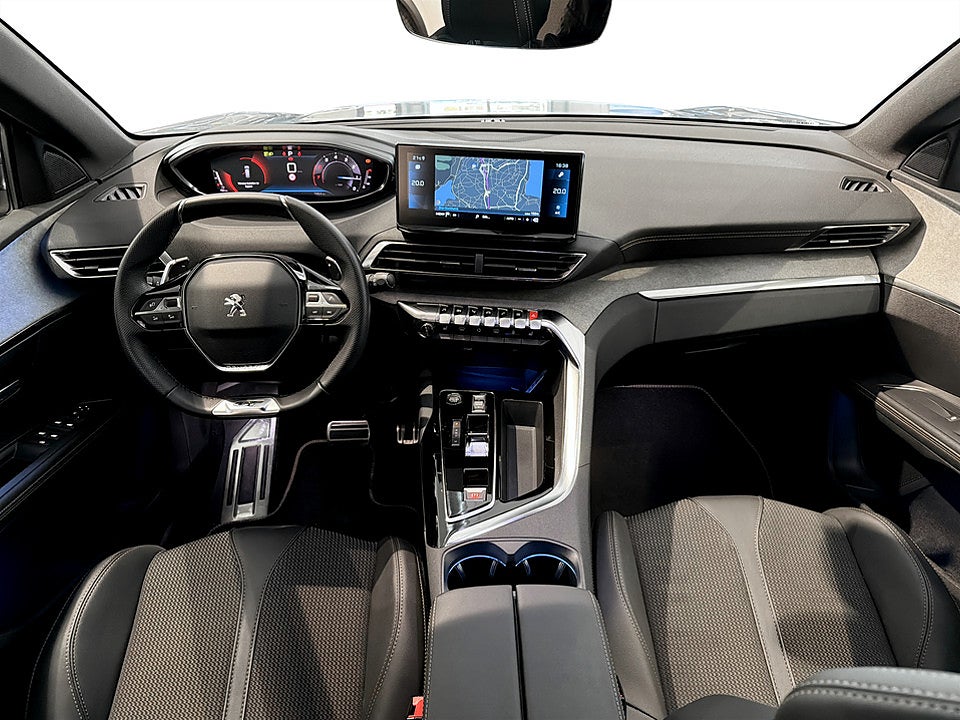 Bild på Peugeot 5008 GT 1.2 PT 130hk Aut 7-SITS B-KAMERA CARPLAY