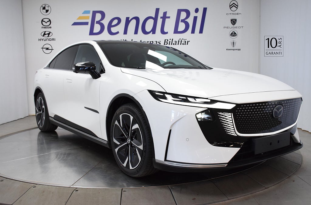 Mazda 6e 68.8 kwh Takumi / Panoramaglastak / Adaptiv Farth.