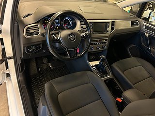 Volkswagen Golf Sportsvan 1.2 TSI Mok-värm/SoV-däck/P-sens