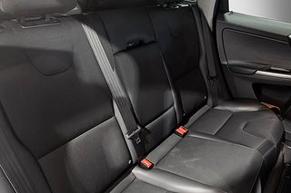 SUV Volvo XC60 11 av 20