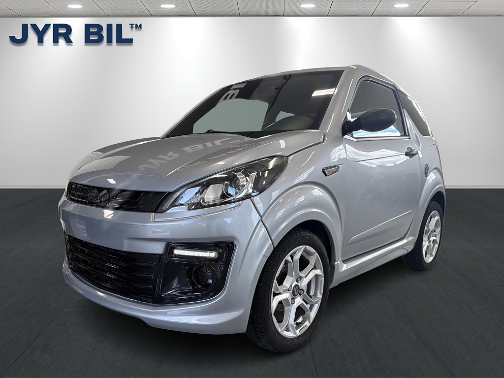 Ligier JS50 0.5 CVT, 8hp, 2019