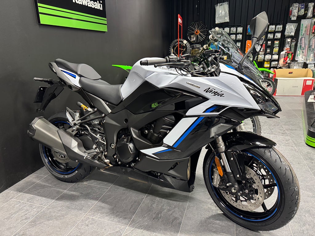 Kawasaki Ninja 1100SX SE 