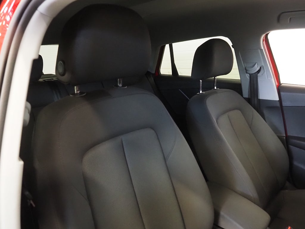 Audi Q2 1.4 TFSI COD 150hk Proline Cockpit Navi