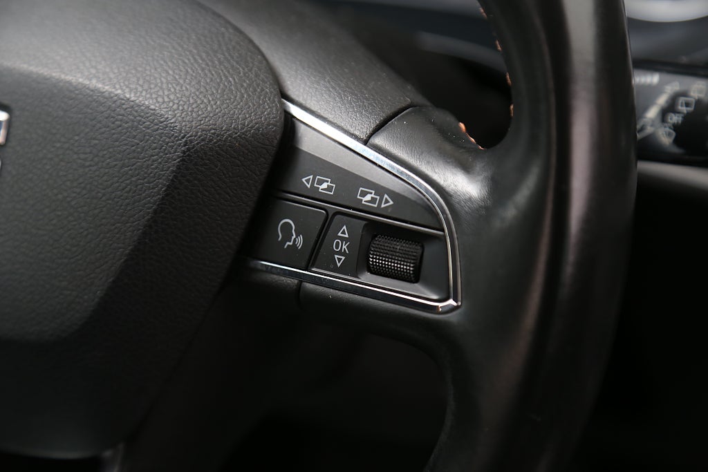 Seat Leon X-Perience 1,4 TSI 125hk P-sensorer Motorv Dragkrok 2018