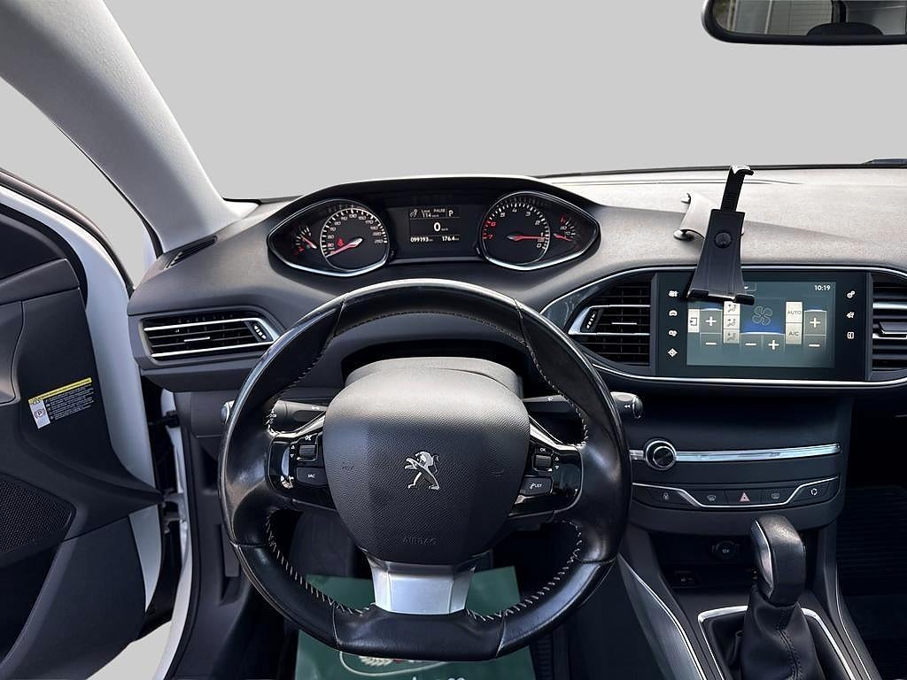 Peugeot 308 2015 - miniatyr 9