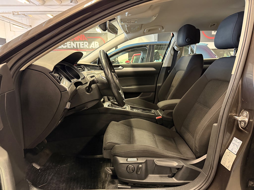Volkswagen Passat 2016 - miniatyr 10