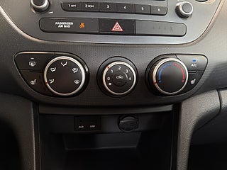 Hyundai i10 1.0 blue Comfort /360kr skatt – bild 15