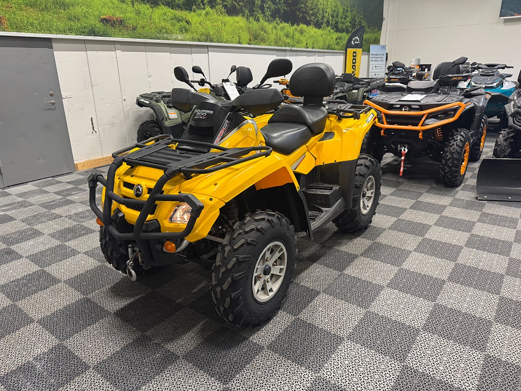 Can-Am Outlander 800 Max Xt "väg" 
