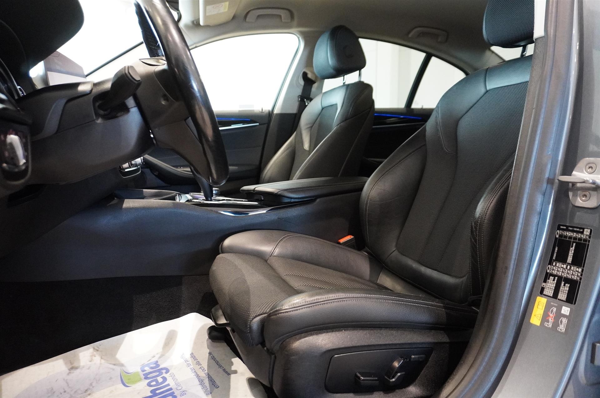 BMW 530 2019, bild 5/10
