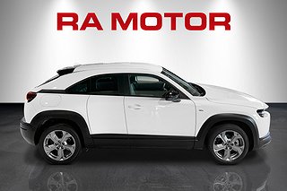 SUV Mazda MX-30 7 av 17
