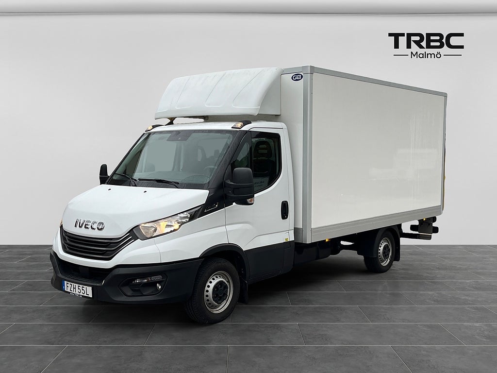 Iveco Daily 35s140 Hi-Matic 18m3 Volymskåp med lyft / Vhjul