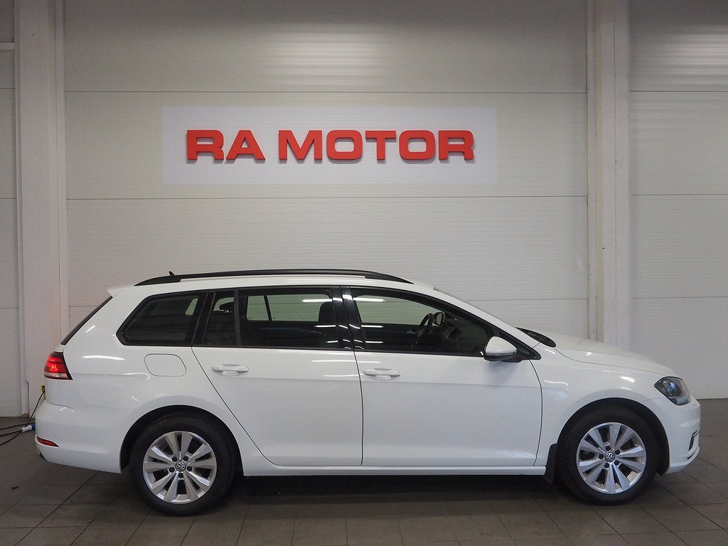 Volkswagen Golf Sportscombi 1.0 TSI 110hk | P-Sensorer 2019