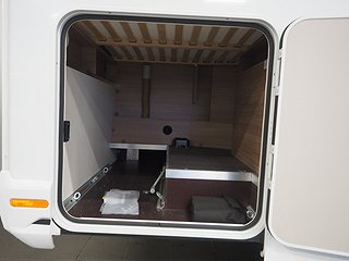 Husbil-halvintegrerad Knaus Ti 550 MF Vansation | 5 av 25