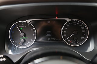 SUV Nissan X-Trail 18 av 26