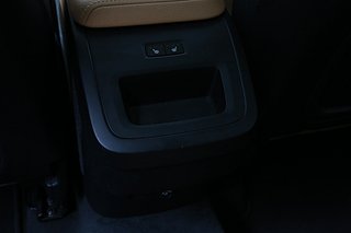 SUV Volvo XC60 33 av 35