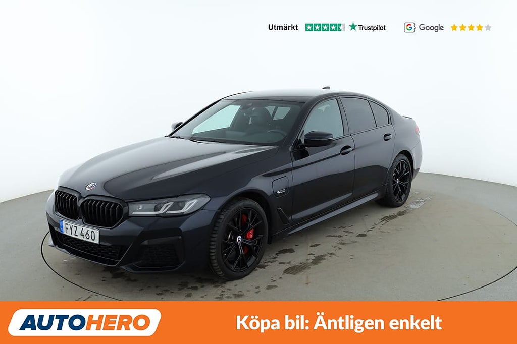 BMW 545 e xDrive Sedan M Sport / CarPlay, Drag, Helljusassist