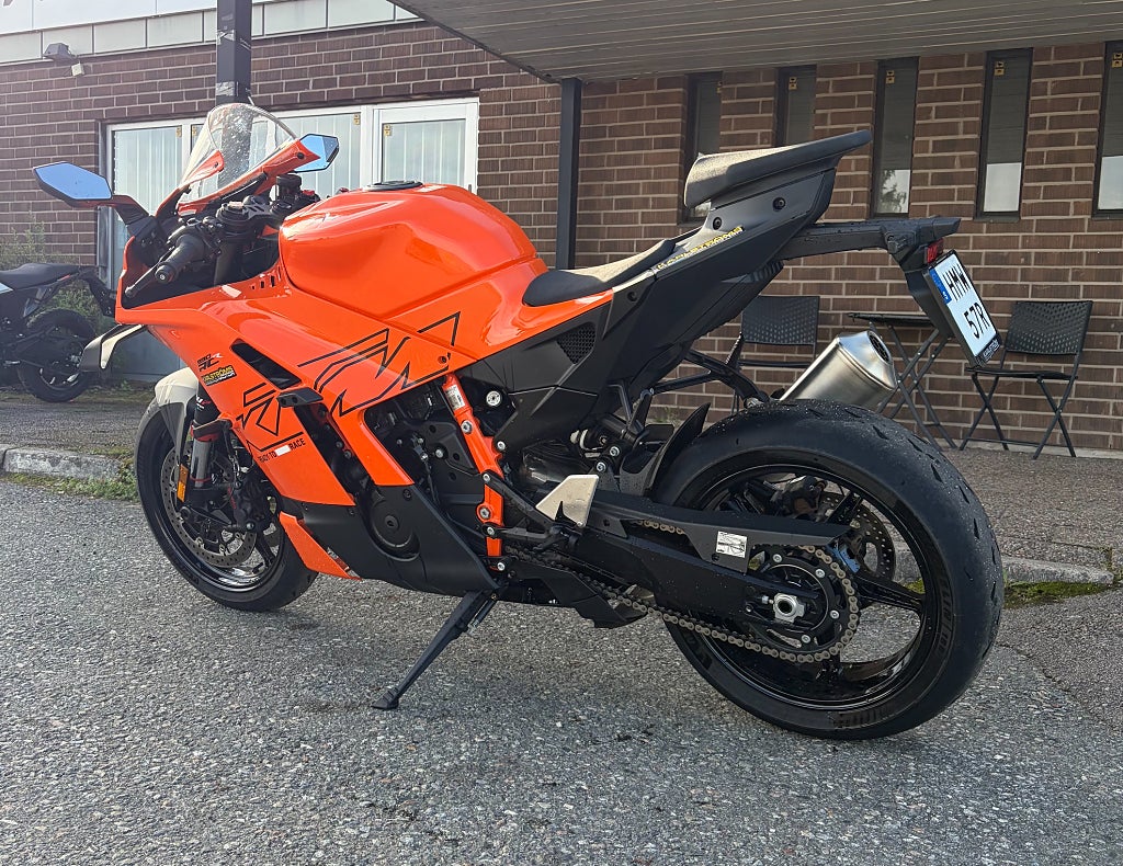 KTM 990 RC R 2026 DEMO