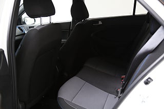 Halvkombi Hyundai i20 23 av 24