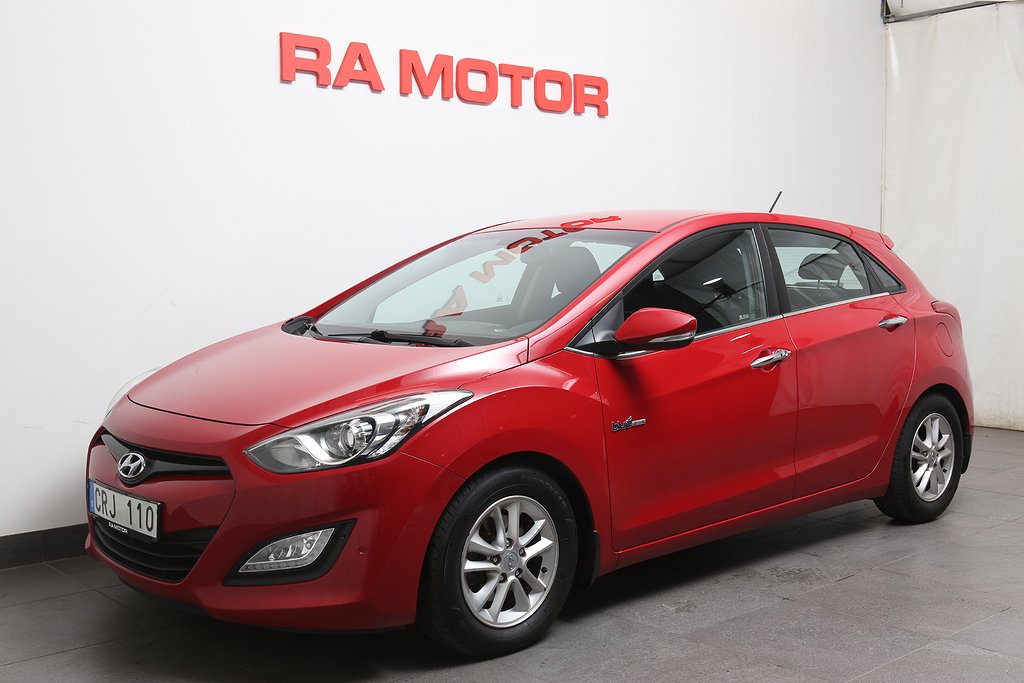 Hyundai i30 1,6 CRDi Premium 5D Elstol Kamera Keyless Drag 2014