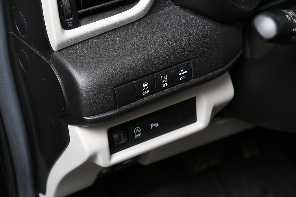 Suzuki Swift Hybrid Automat Kamera I Keyless I Navi I CarPlay I Drag 2025