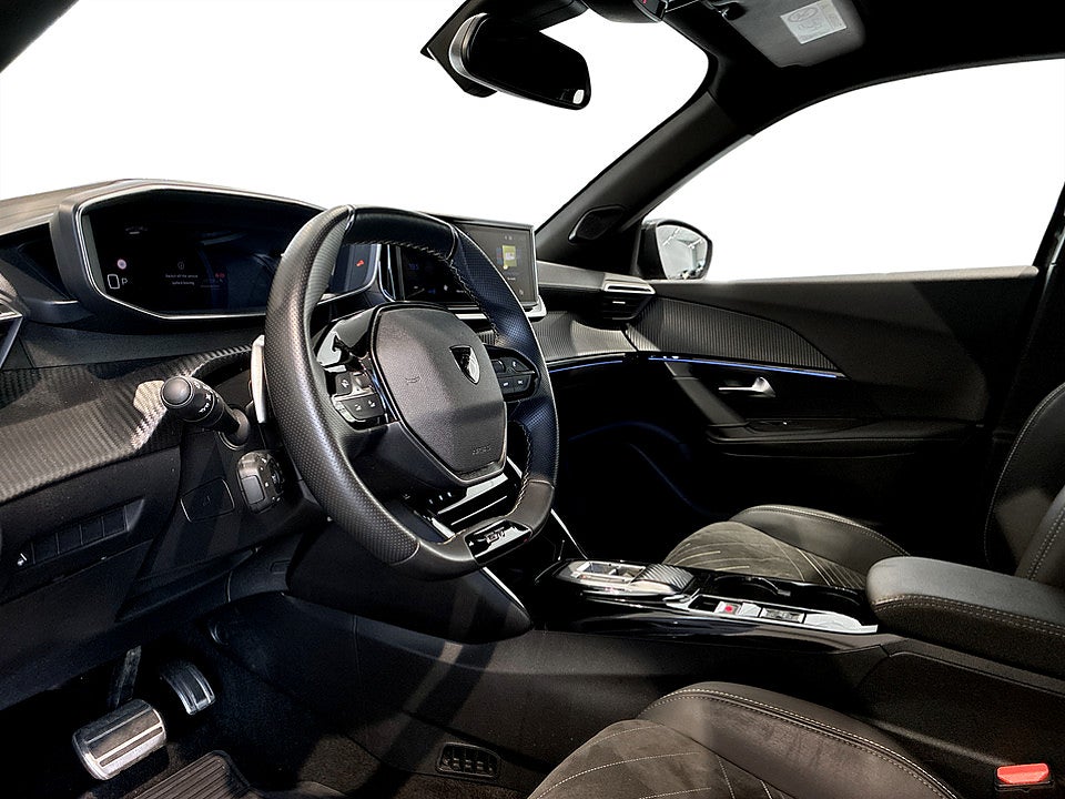 Bild på Peugeot 2008 GT Hybrid 145hk Aut CARPLAY B-KAMERA