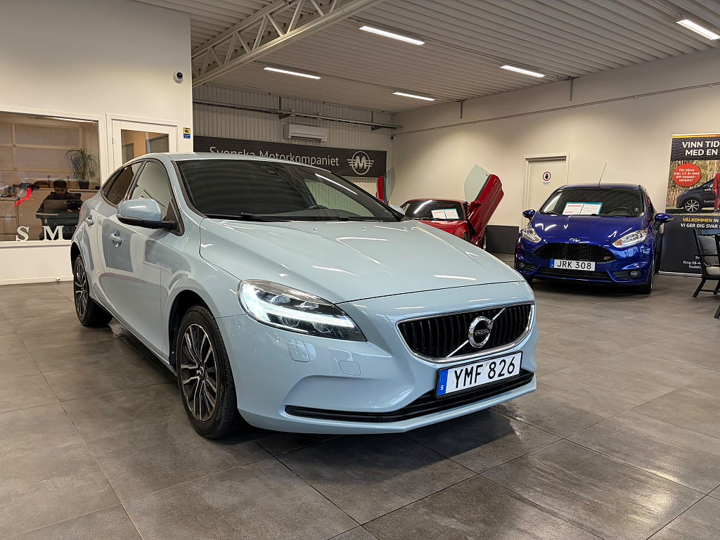 Volvo V40 T3 Geartronic Business Advanced 