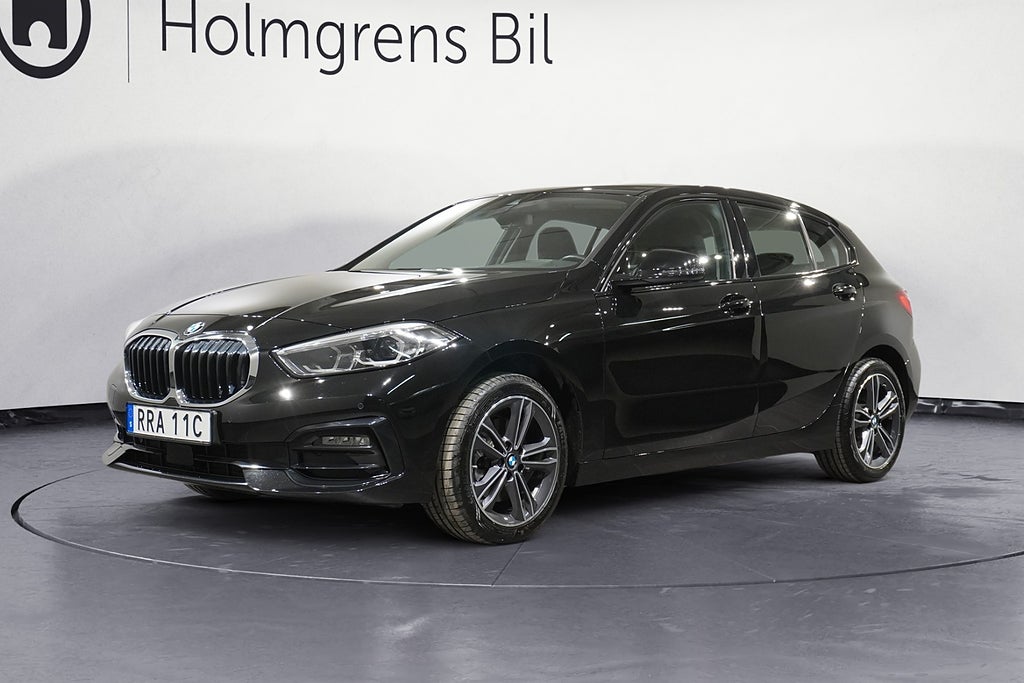 BMW 118 i 4,95% ränta Sport Line Navi LED PDC
