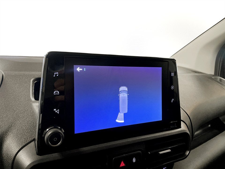 Bild på Peugeot e-Partner PRO+ Electric 50kWh L2 - DEMO